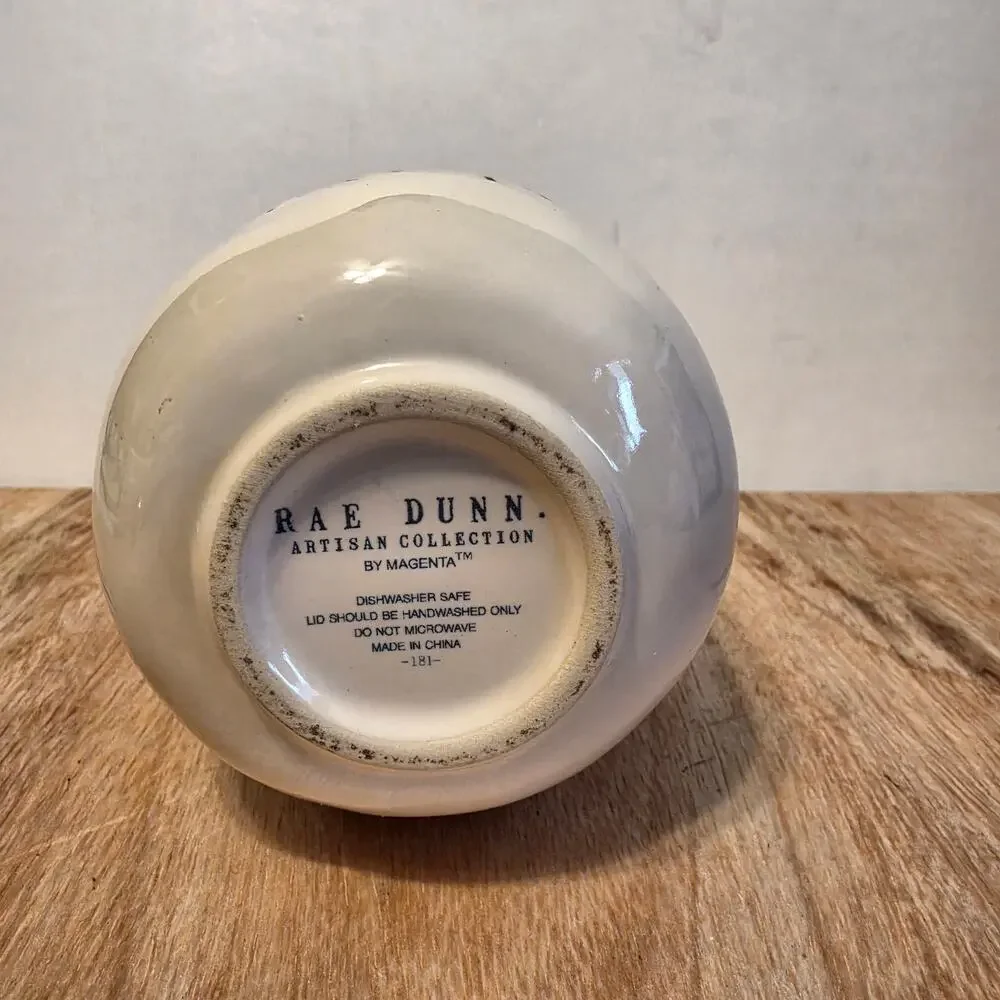 Rae Ddunn Ceramic Garlic Keeper with wooden lid 4.5